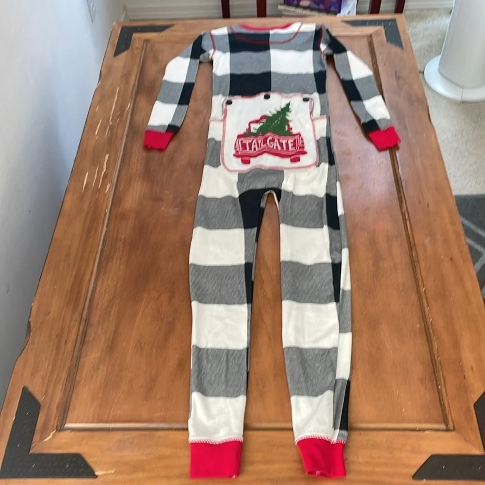 Lazy One Flap Jack Pajamas Size Small